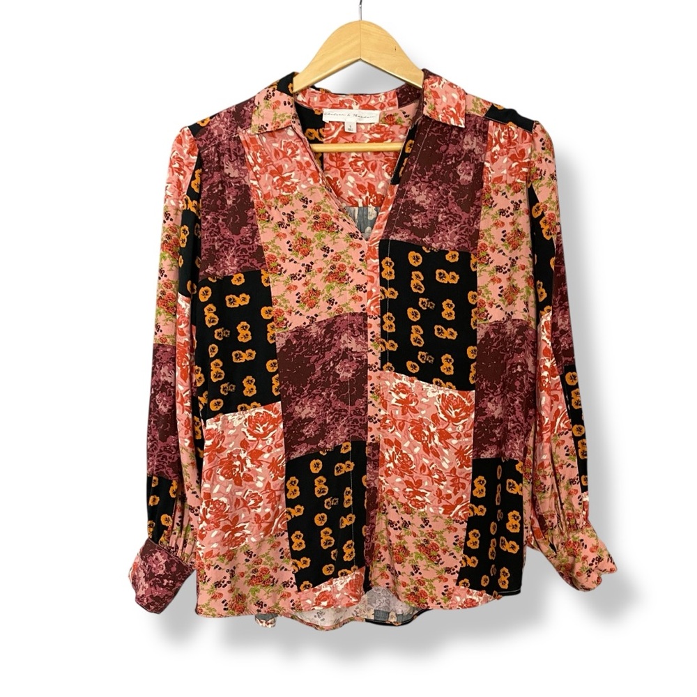 Chelsea & Theodore Top Slouchy Fit Patchwork Size‎ Small Women Pink Black V-Neck